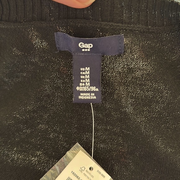 🌸Gap NWT cardigan size M. - Picture 4 of 17